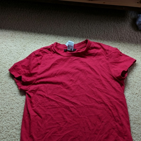 Red Tshirt - Picture 1 of 1